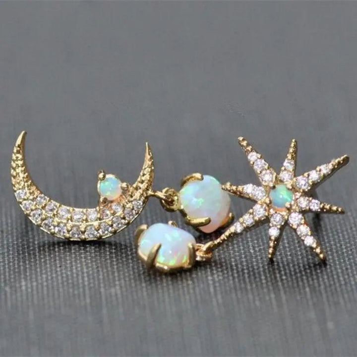 Moon and Star Earrings made of Gold and Opal